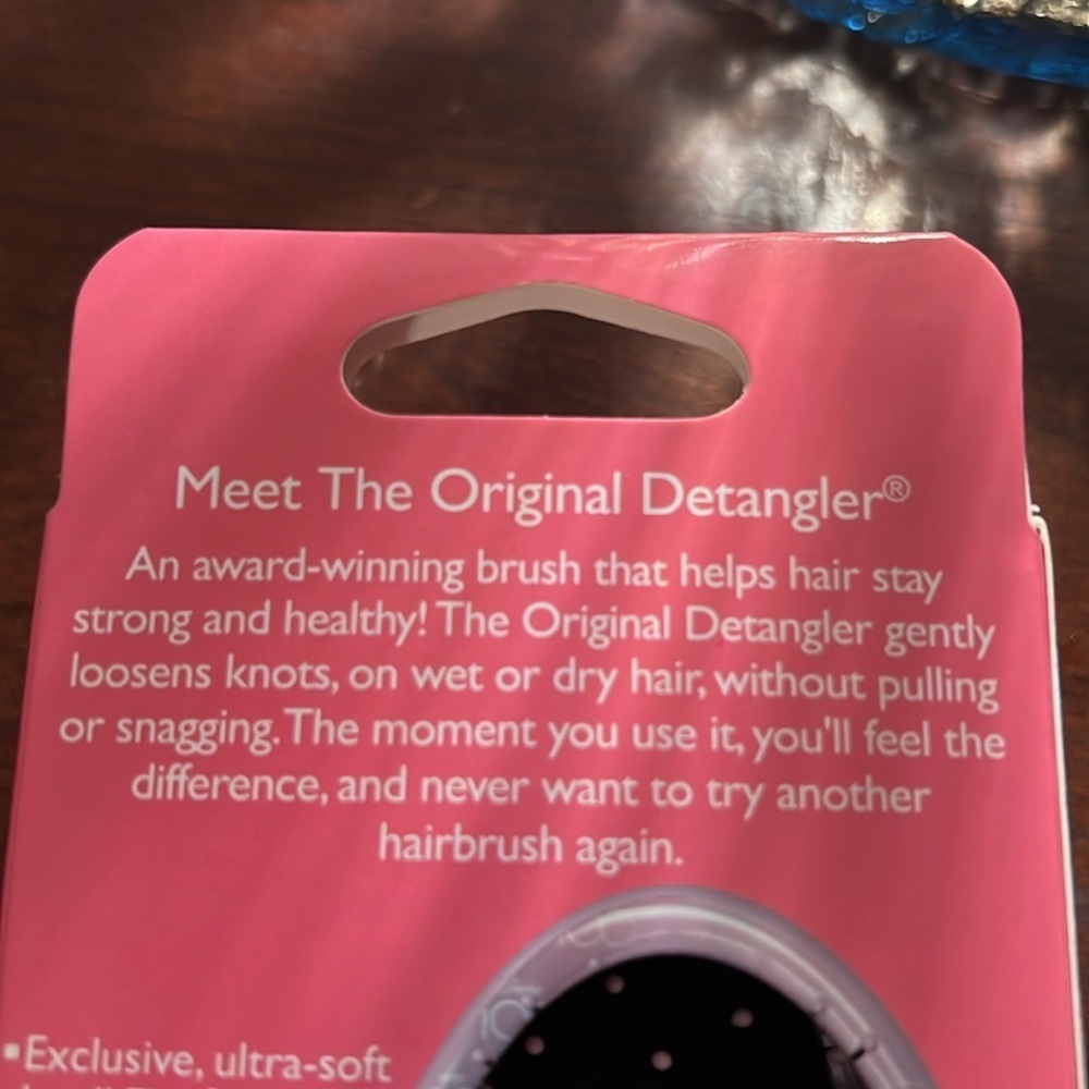 Disney 100 collection Wet brush - Picture 3 of 4